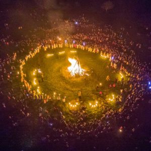 Read more about the article Kindling The Flames of Irish Tradition: Discovering the Eternal Secrets of Uisneach Hill and the Bealtaine Fire Festival