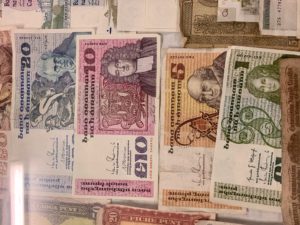 Read more about the article Identity, Nostalgia, and Money: The Rich Cultural Legacy of Ireland’s Pre-Euro Currency | Irish Punt Series B Banknotes